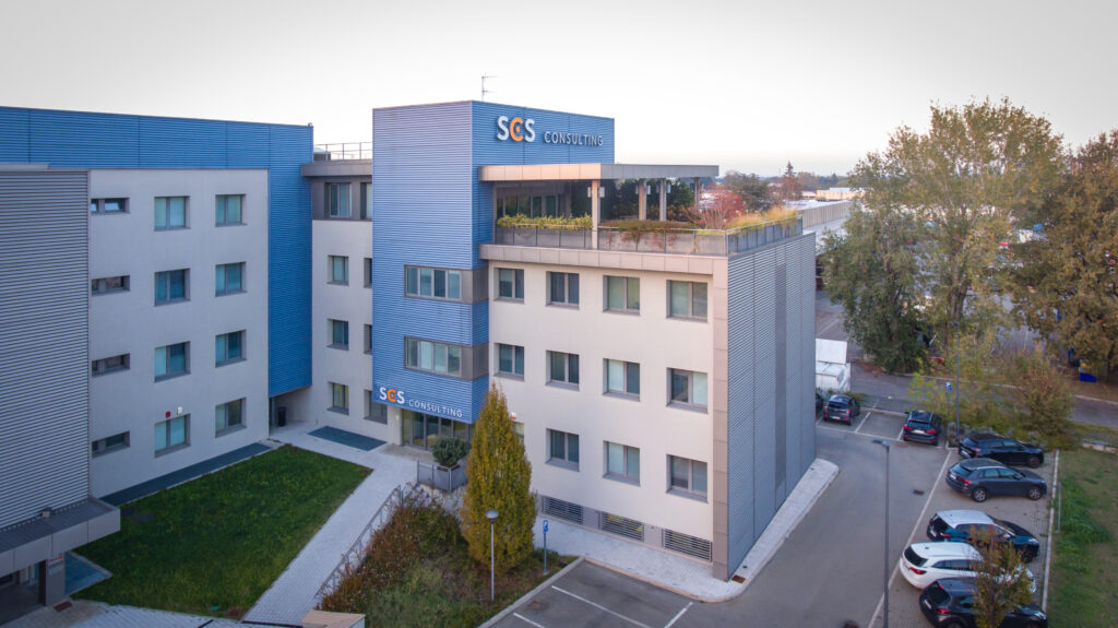 SCS Consulting03